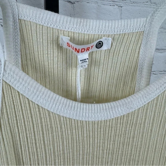 Sundry Ribbed Tank Top Eggshell White Trim Size Small - Picture 2 of 7